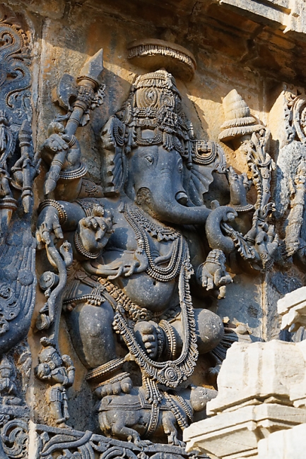Halebid-Temple de Vishnou-050